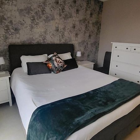 Gezellig Appartement In Brugge, Nabij Damme. Bagian luar foto