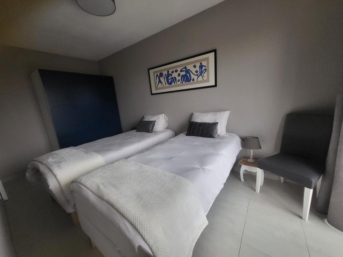 Gezellig Appartement In Brugge, Nabij Damme. Bagian luar foto